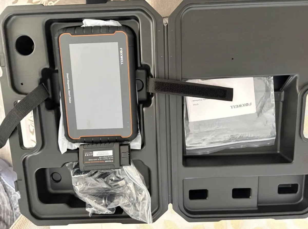 Bluetooth FOXWELL GT60 OBD2 Diagnostic Tool - Image 4