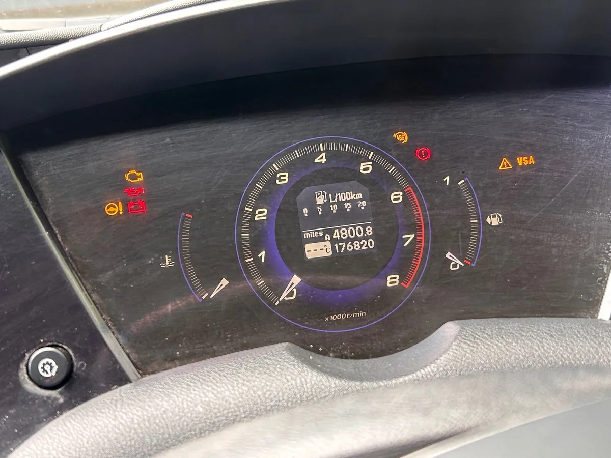 Honda civic - Image 2