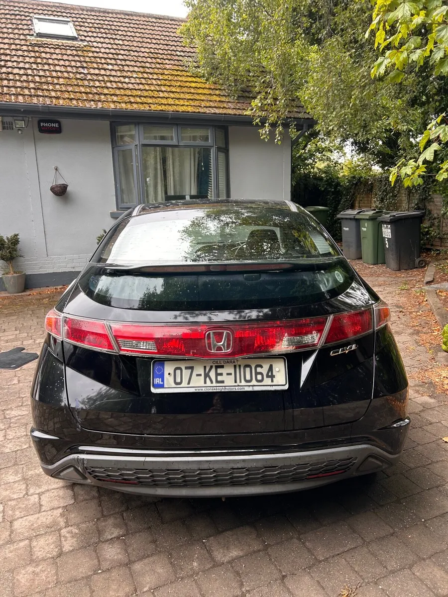 Honda civic - Image 4