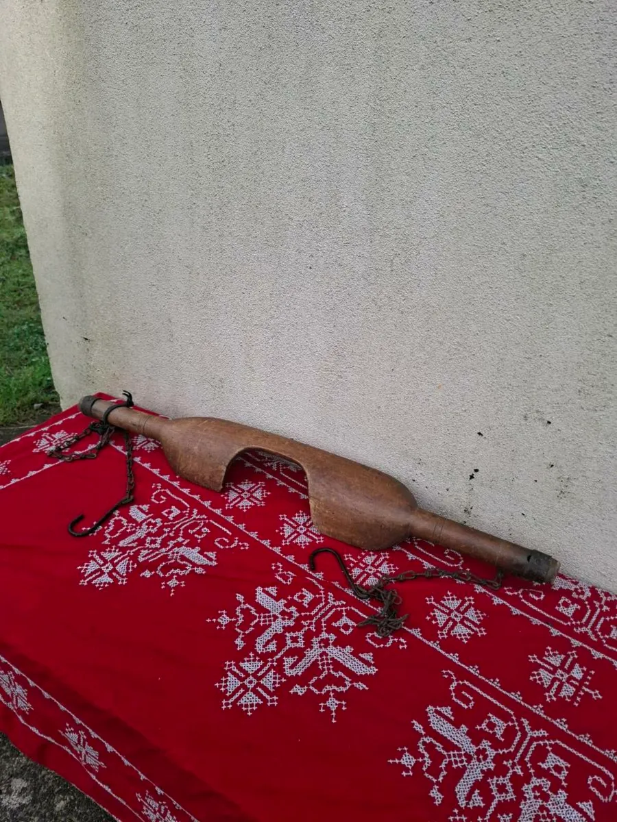 Antique wood neck water bucket carrier - Image 1