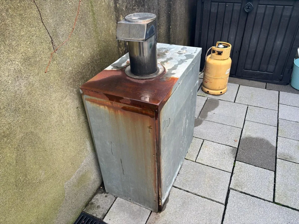 Oil boiler - Image 2