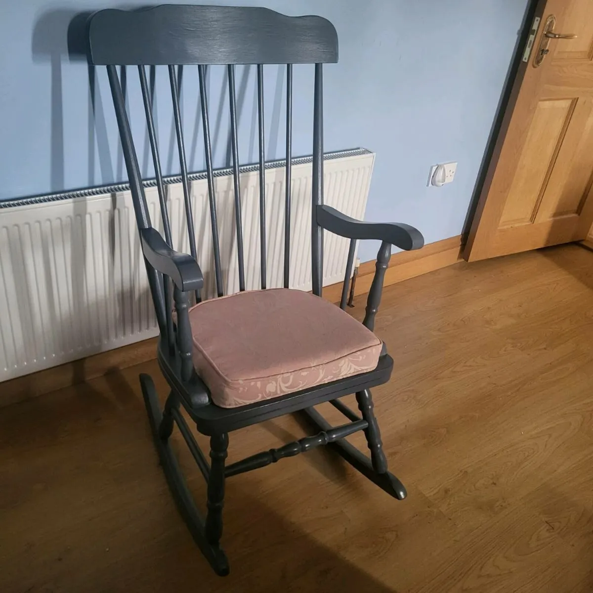 Rocking chair