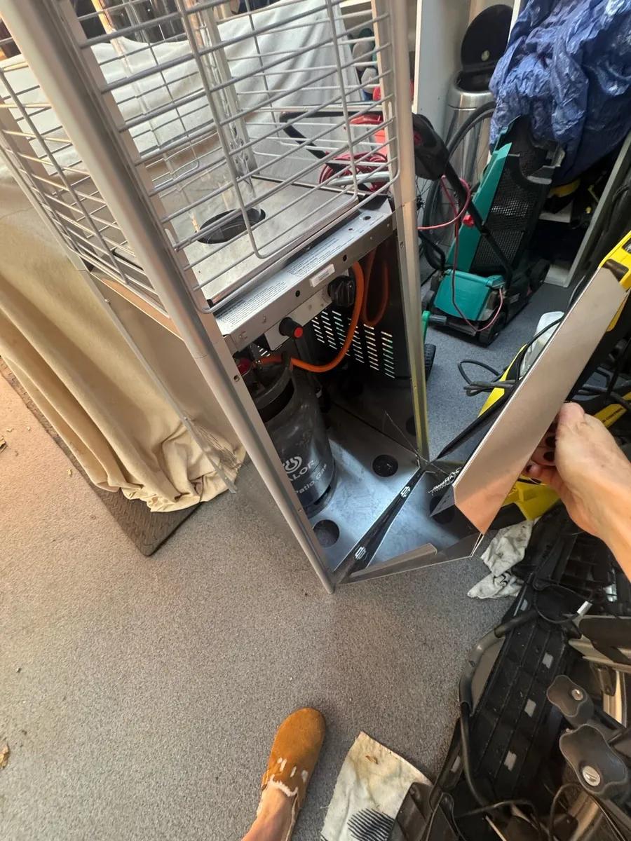 Outdoor heater (pyramid) - Image 2