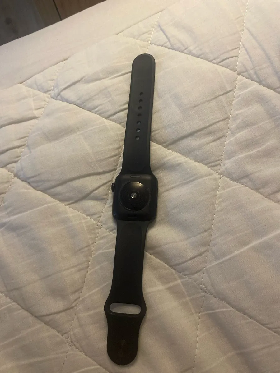 Apple Watch se - Image 3