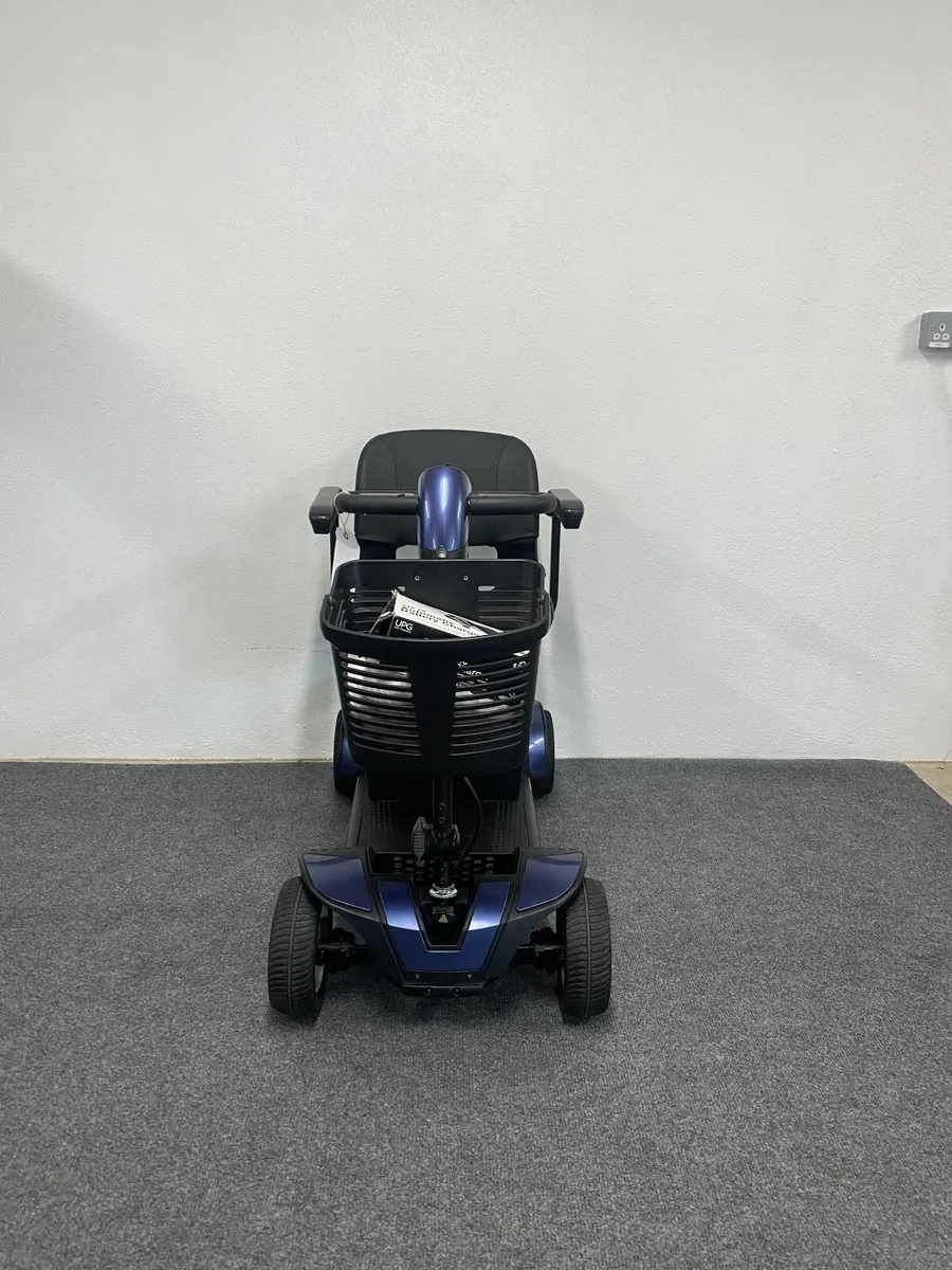 Pre-Owned Go-Go Elite Traveller Sport Scooter - Image 3