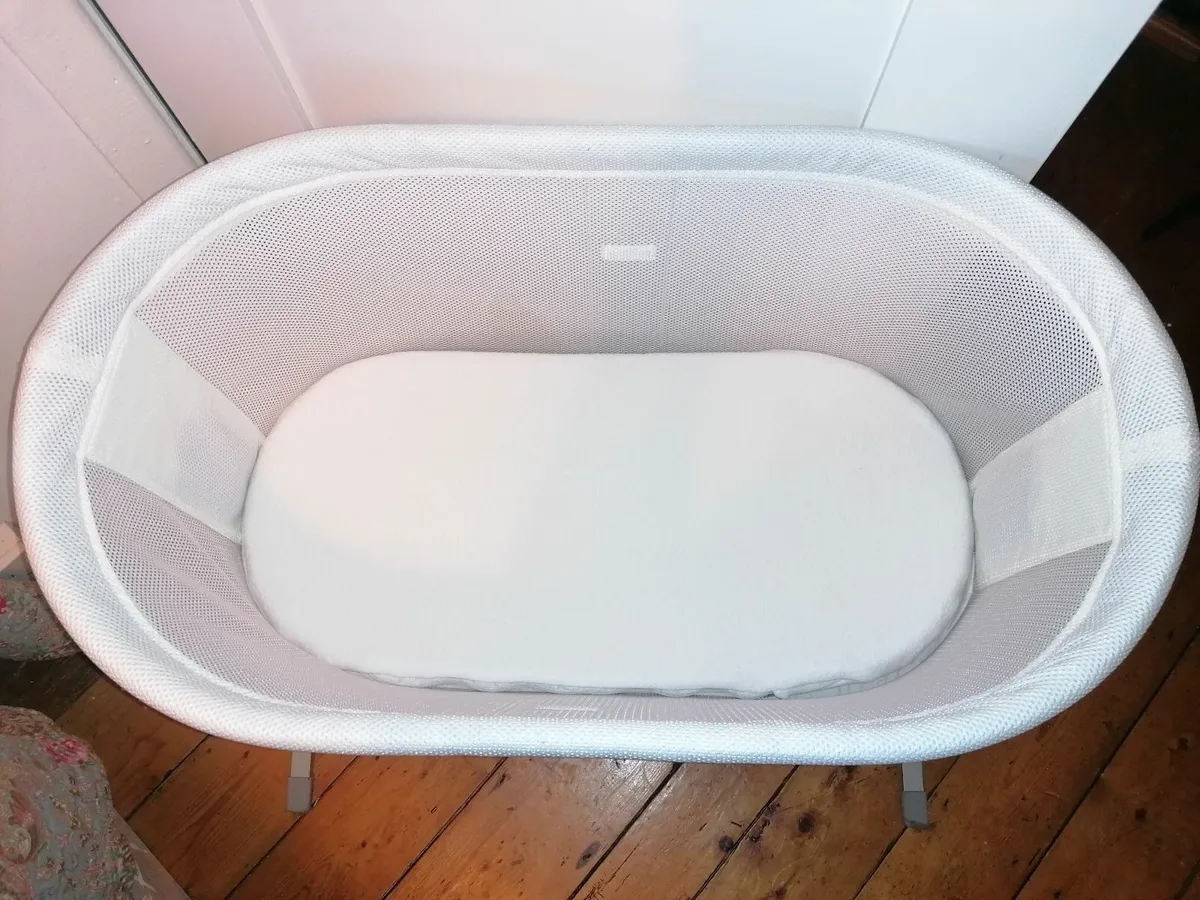 Baby bjorn bassinet - Image 2