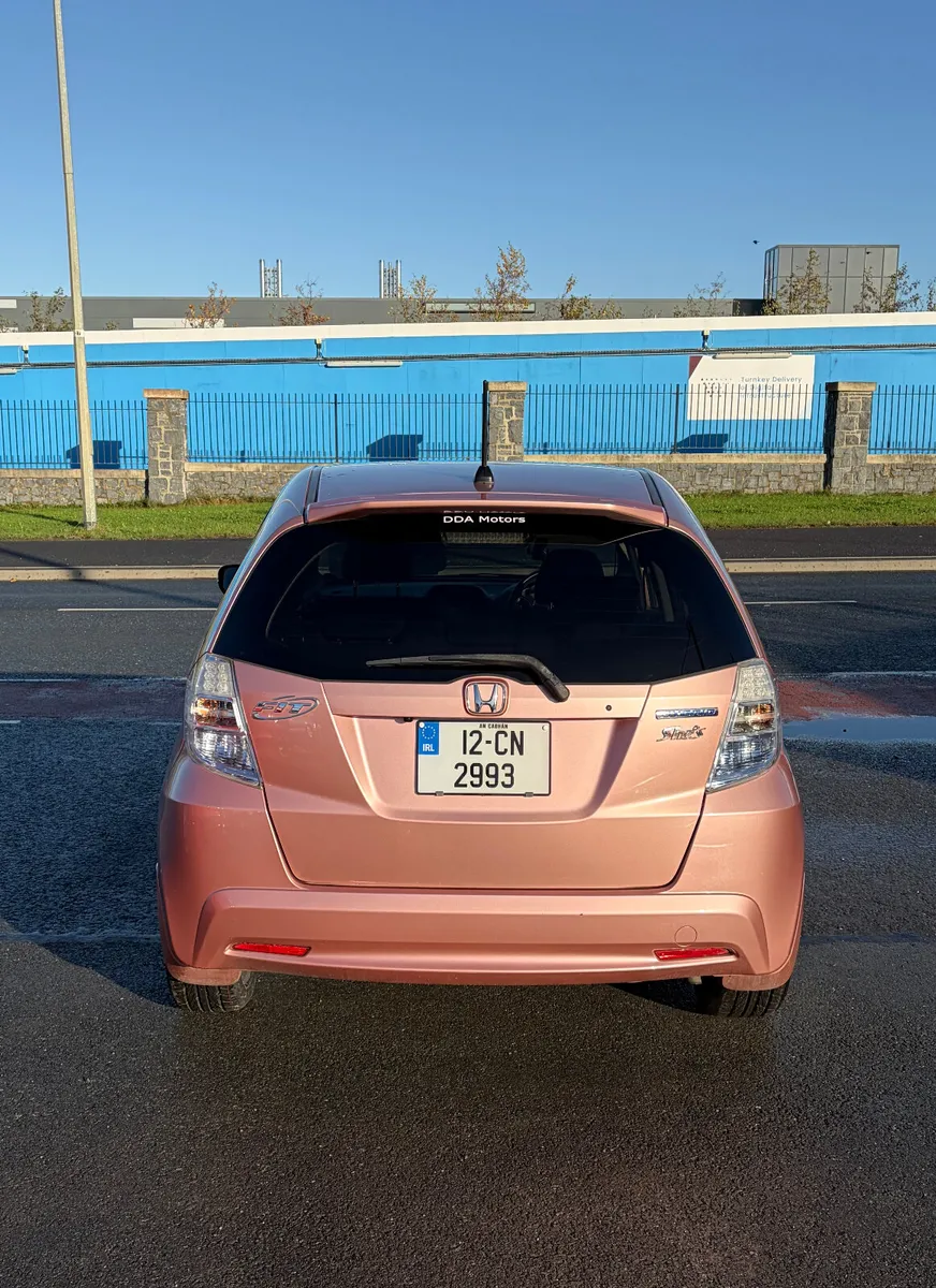 2012 Honda Fit (Jazz) 1.3 Hybrid Automatic - Image 4
