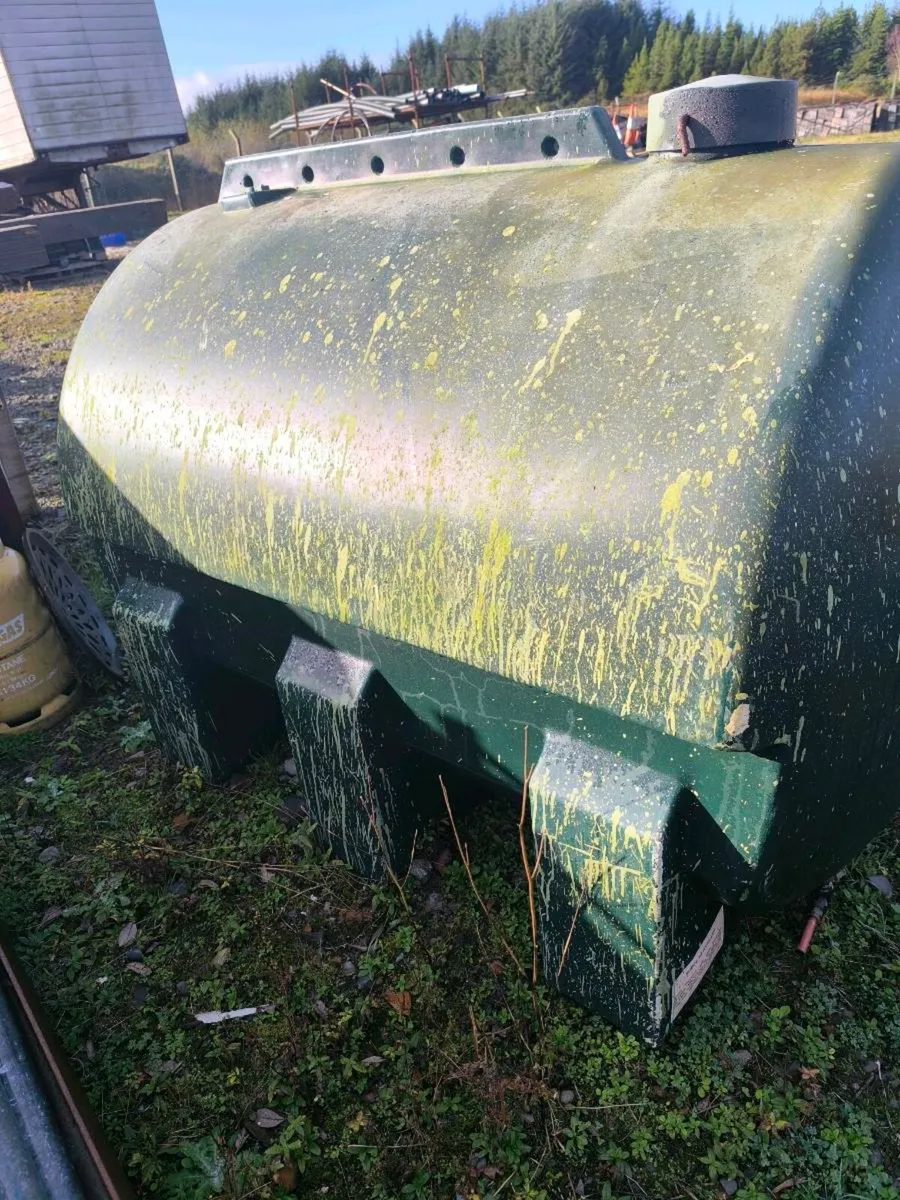 Oil tank - Image 2