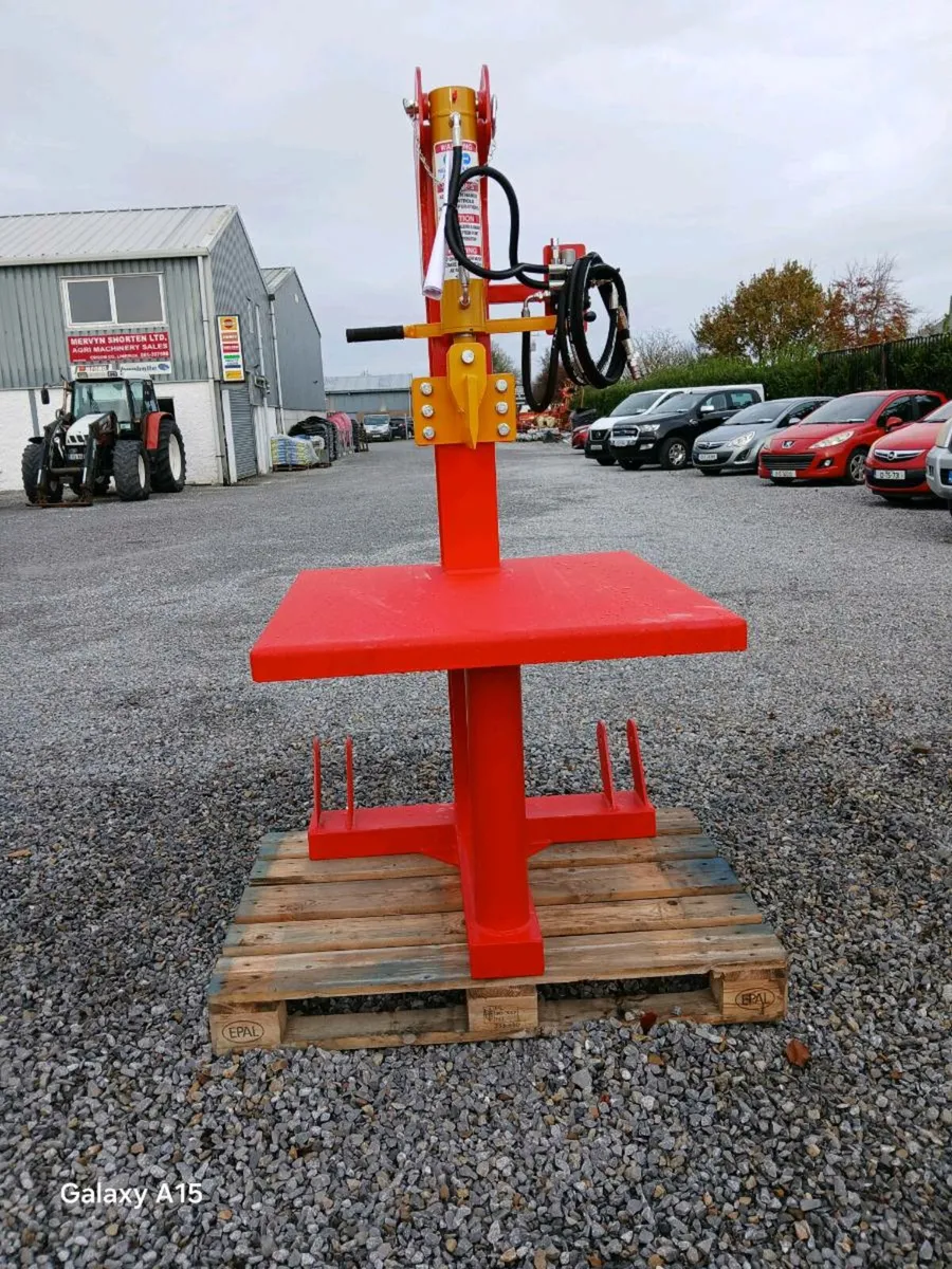 LOG SPLITTERS. - Image 1