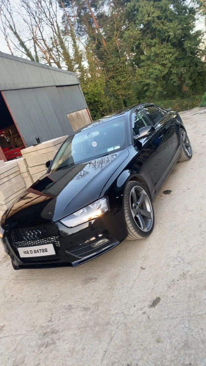 Audi A4 - Image 2