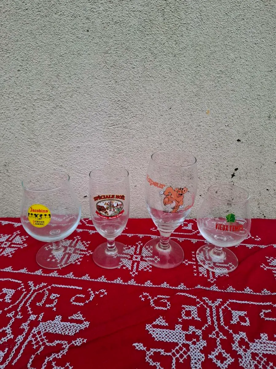 4 belgian beer glasses