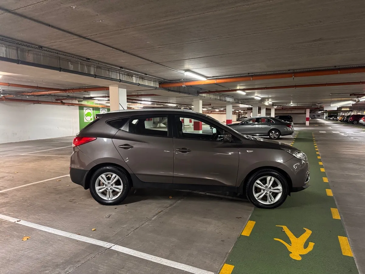 €3250* Nct&Tax* 2012 ix35 1.7 Diesel Manual - Image 2