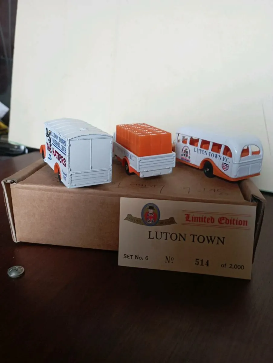 VINTAGE LIMITED EDITION OXFORD DIE-CAST MODLES - Image 2
