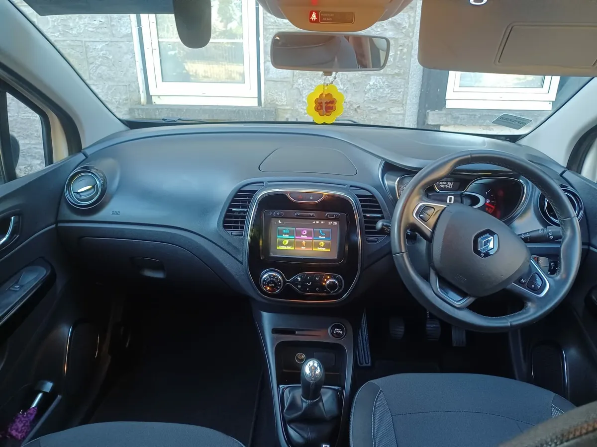 Renault Captur for sale - Image 2