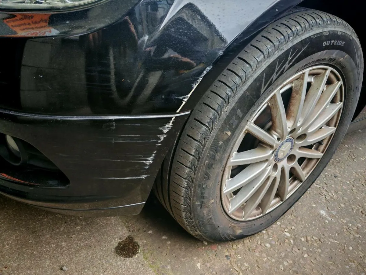 Mercedes C200 - Image 3