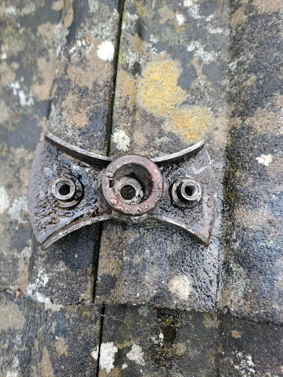 Honda izzy  blade  boss