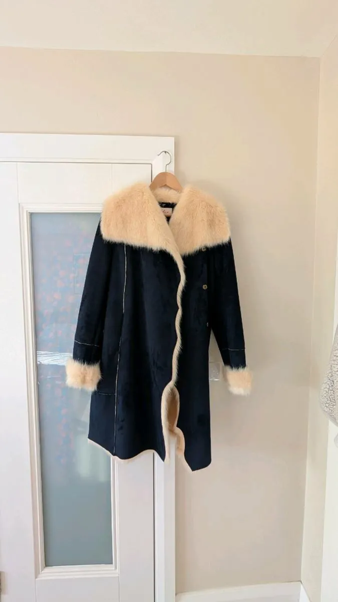 Brand new Suede faux fur navy coat Derhy - Image 1