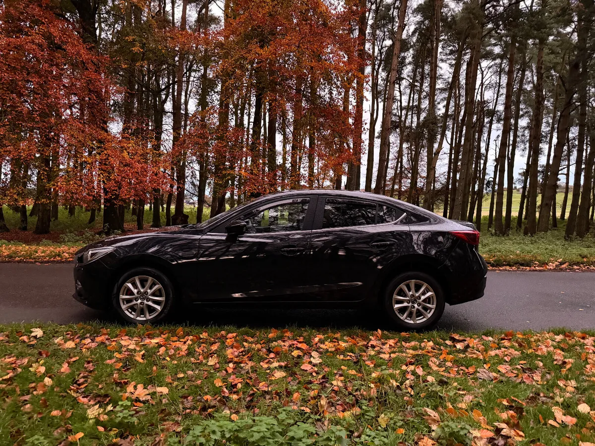 Mazda 3 Diesel Saloon 2015 - Image 4