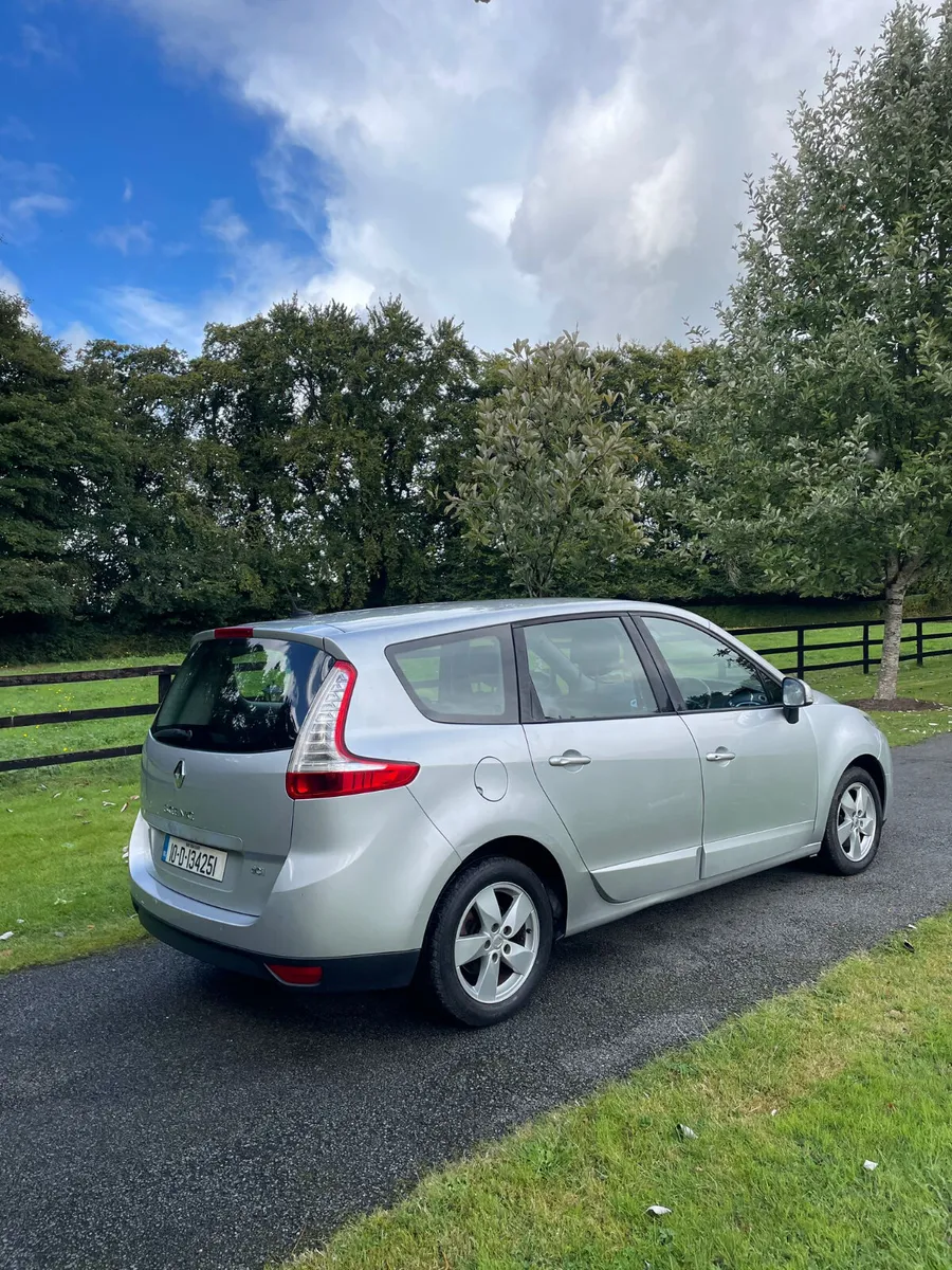 Renault Grand Scenic 2010 1.5 dci 7 seater - Image 4
