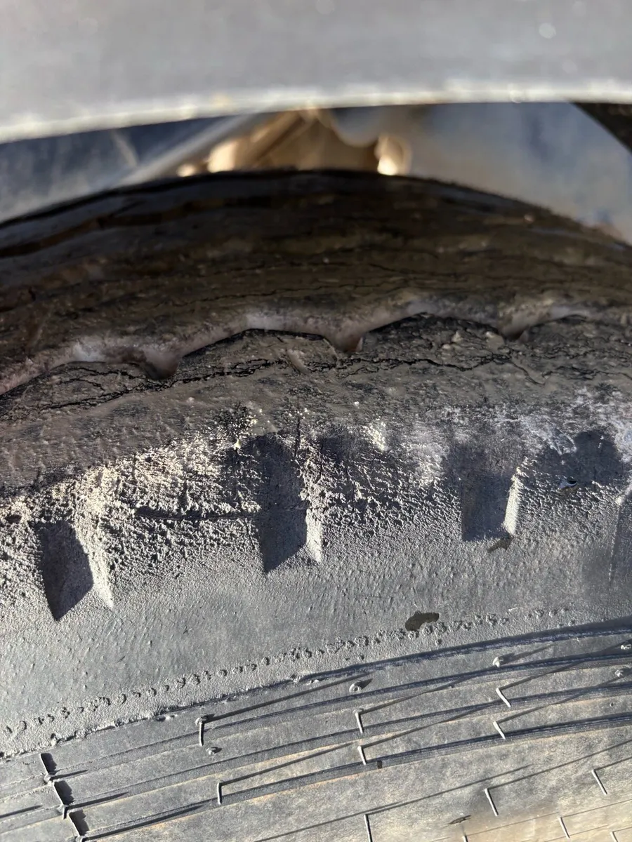 Schmitz Cartobull 8.2 tipping trailer - Image 4