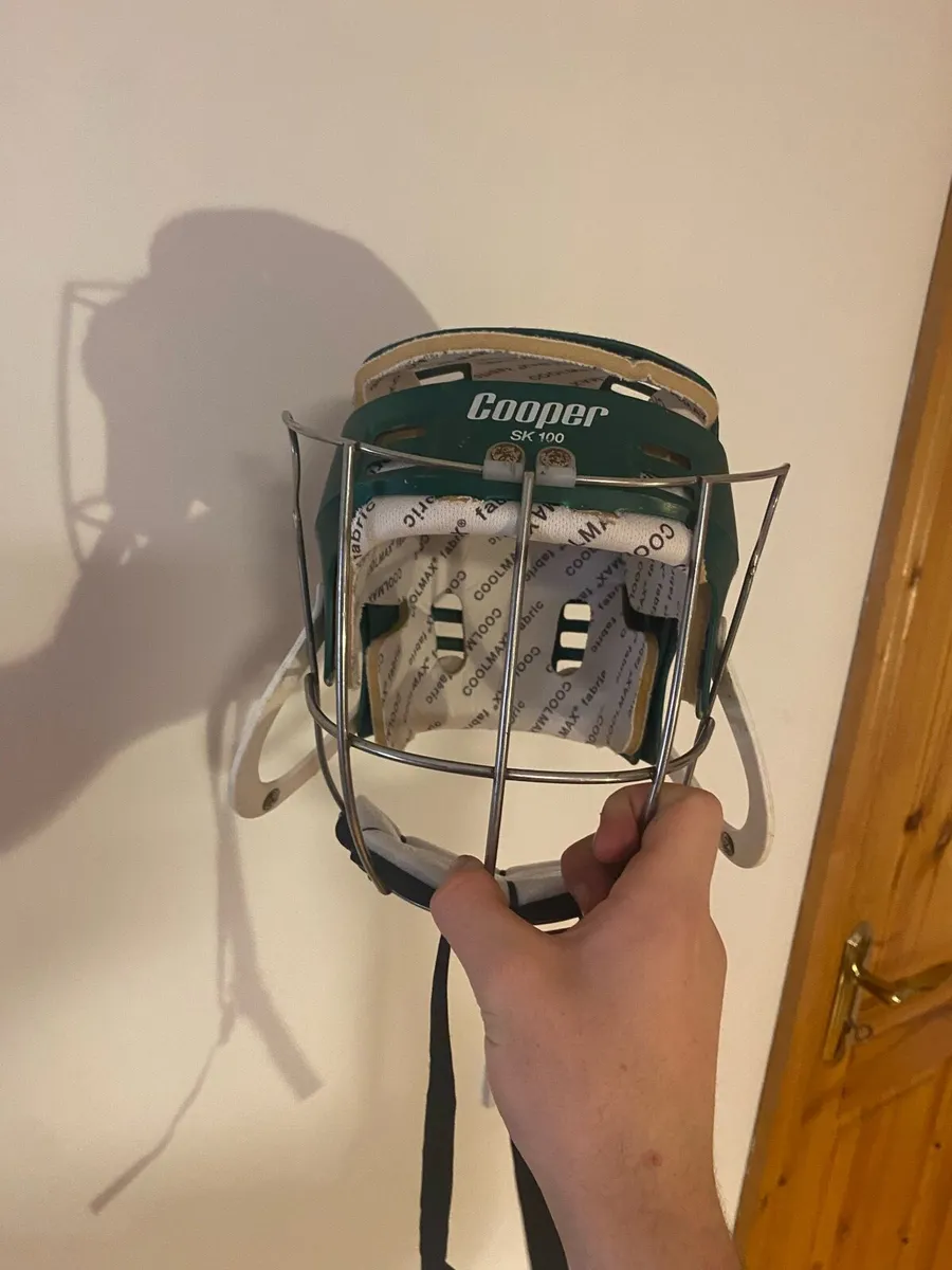 Cooper hurling helmet - Image 1