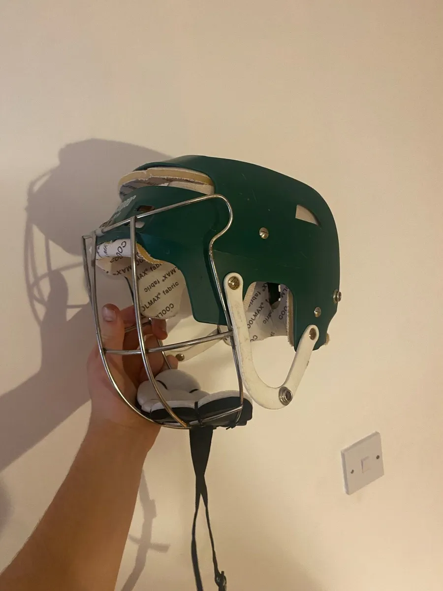 Cooper hurling helmet - Image 3