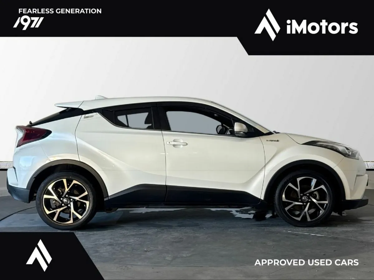 Toyota C-HR HYBRID AUTOMATIC - Image 2