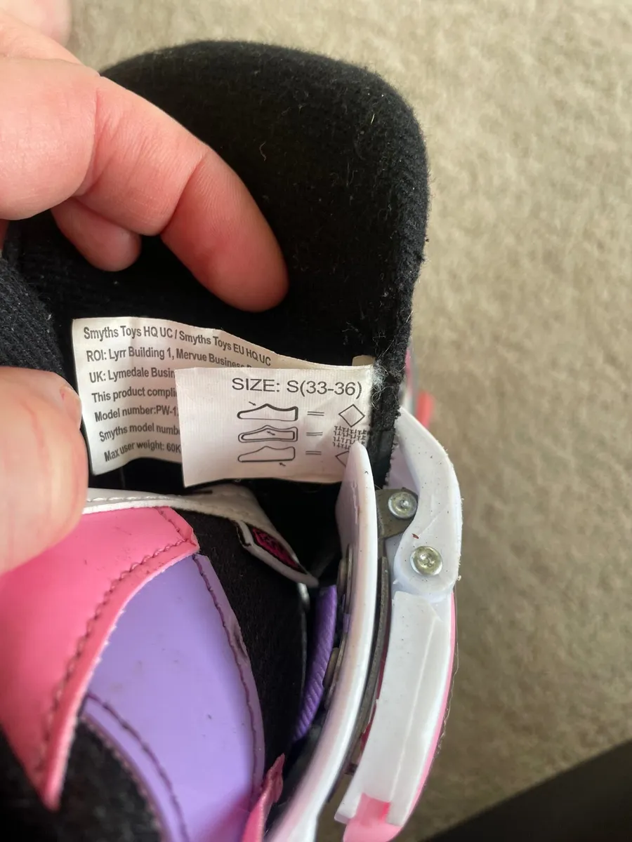 SENHAI ROLLERSKATES - Image 1