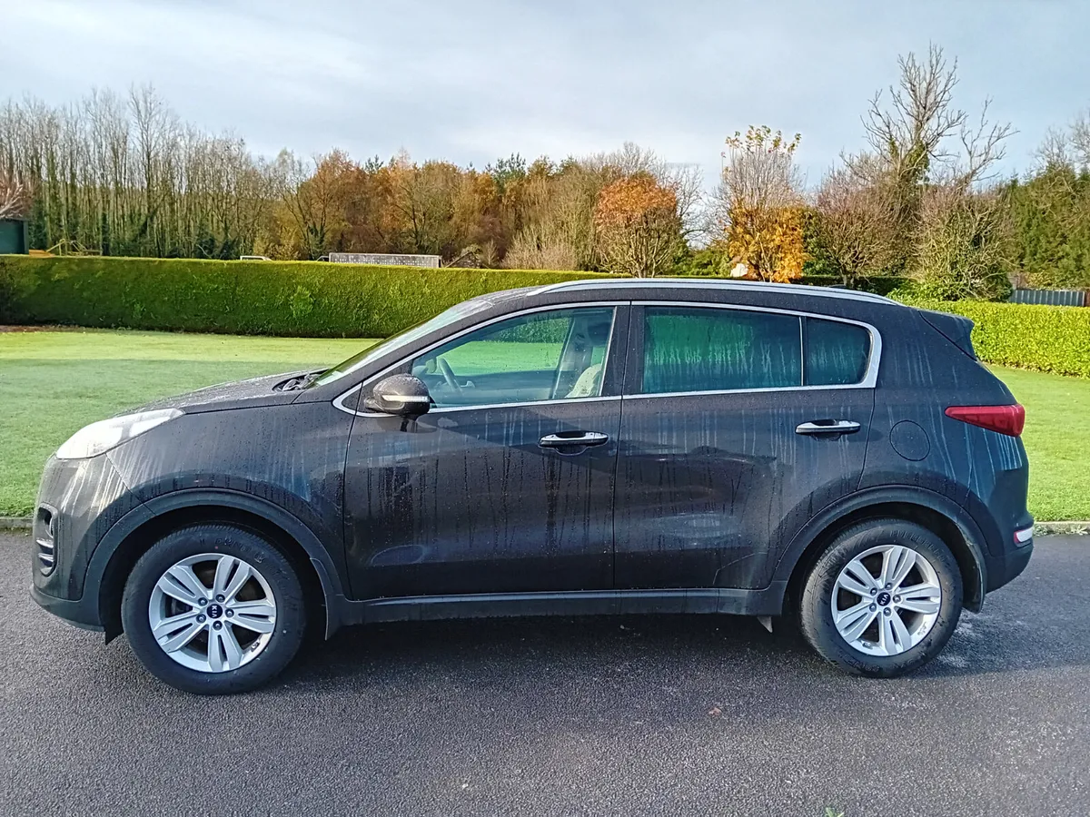 Kia Sportage 2017 - Image 2