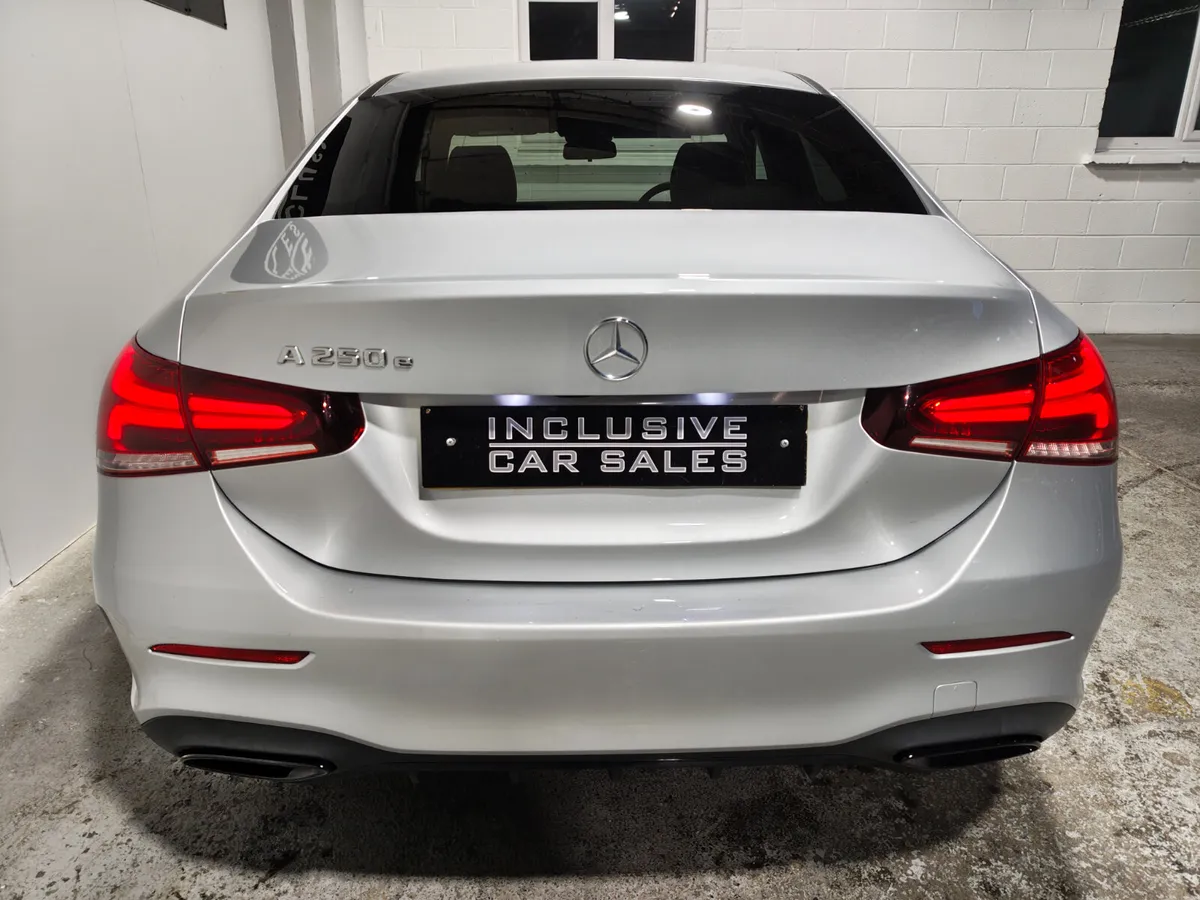 Mercedes-Benz A250E 1.3  AMG EDITION 2021 - Image 4