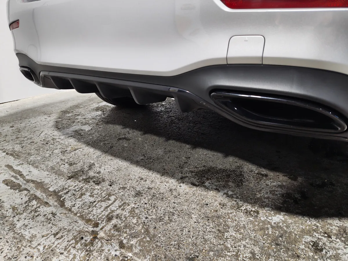 Mercedes-Benz A250E 1.3  AMG EDITION 2021 - Image 3