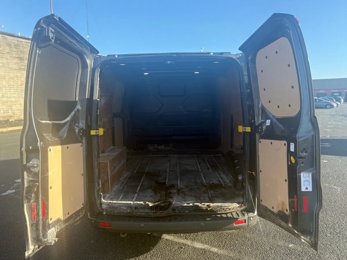 FORD TRANSIT CUSTOM 2.2DIESEL *DOE 09/26 - Image 4