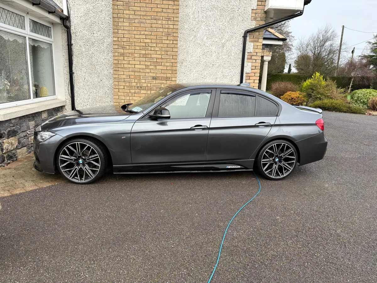 BMW 320d Msport - Image 2