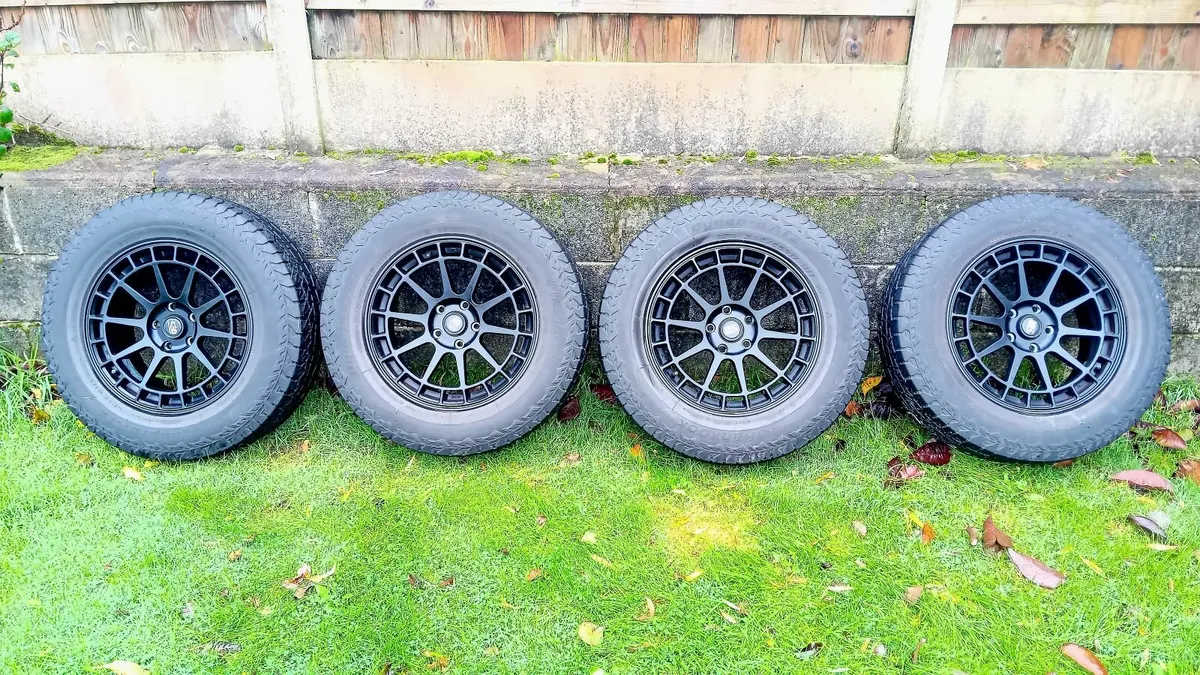 17" Rota wheels + Hankook AT tyres - Image 4