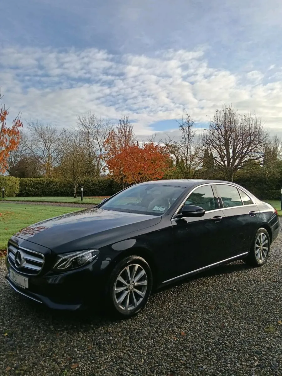 Mercedes-Benz E 200D Avantgarde Auto 2017 - Image 3