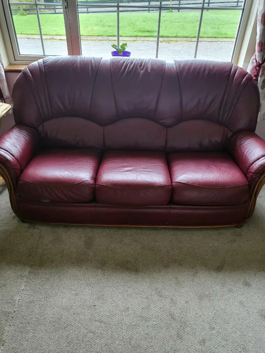 3 piece suite - Image 1