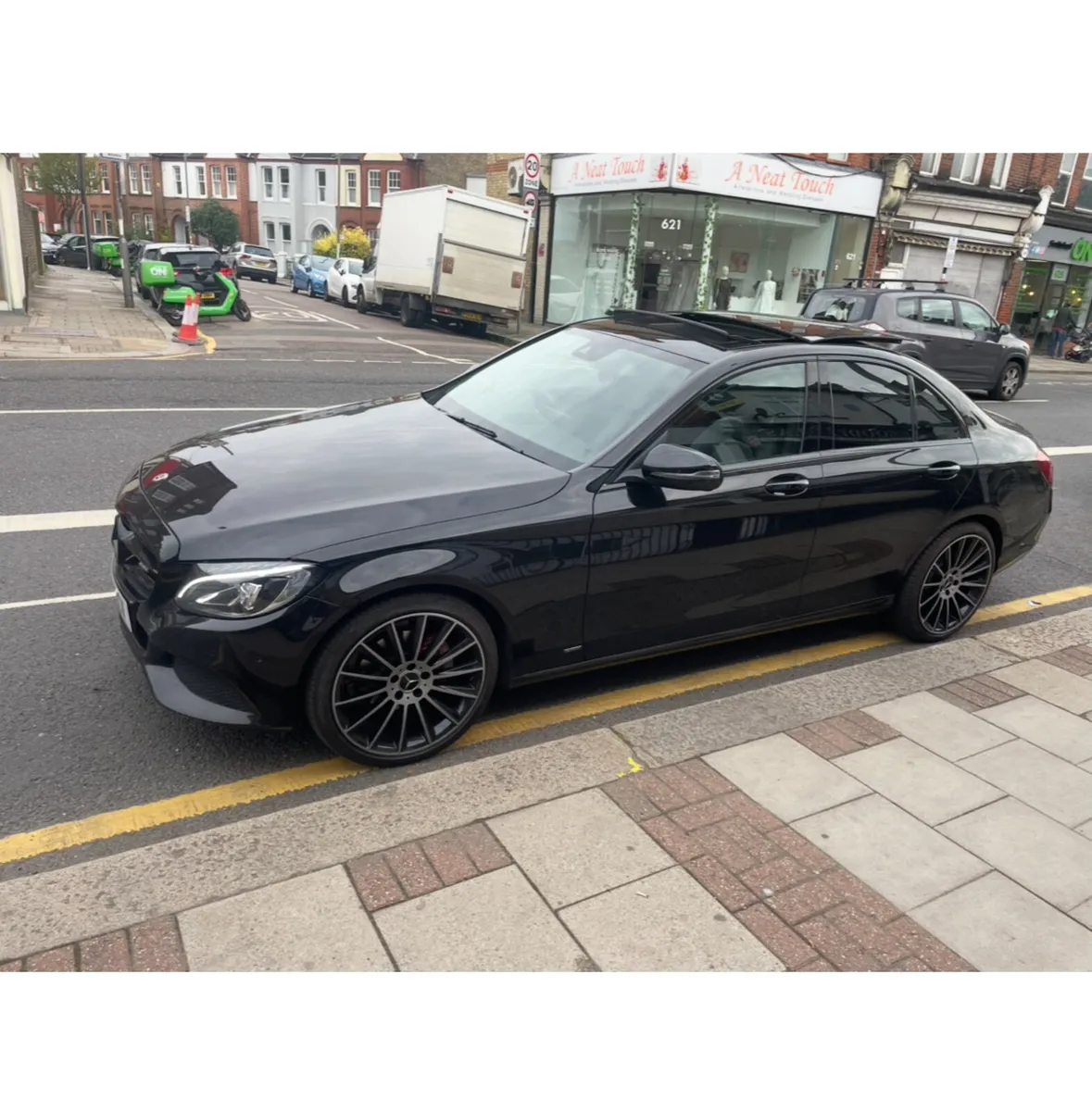 Mercedes c class premium plus sport 16500 ono - Image 2