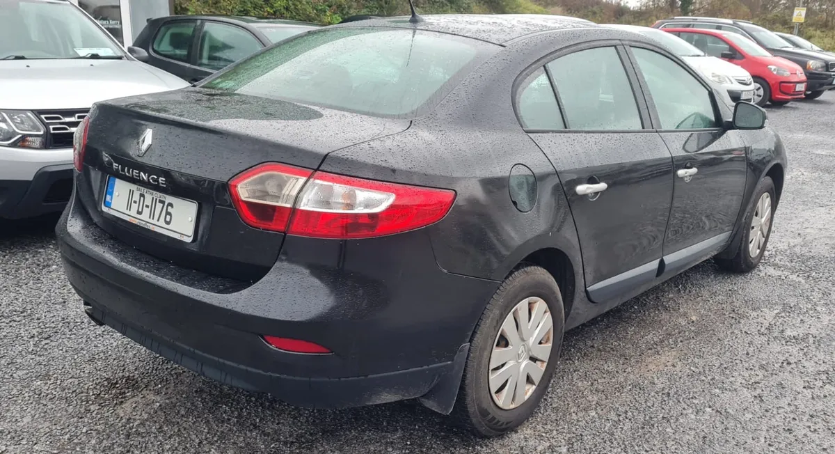 Renault Fluence 2011 - Image 4