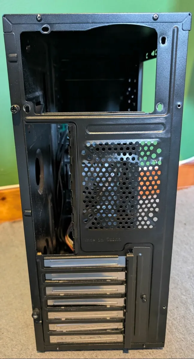 Sharkoon Chrome PC Case - Image 3