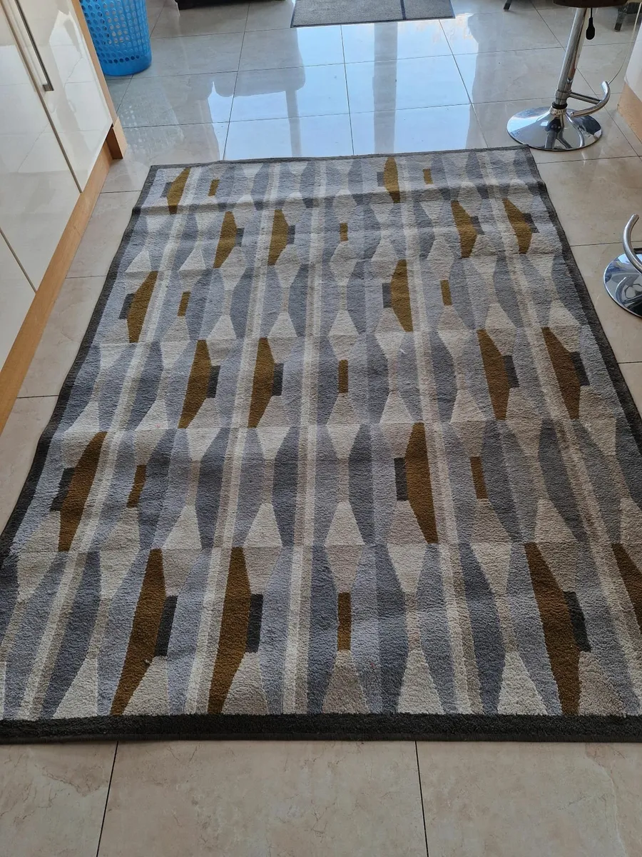 Rug - Image 3