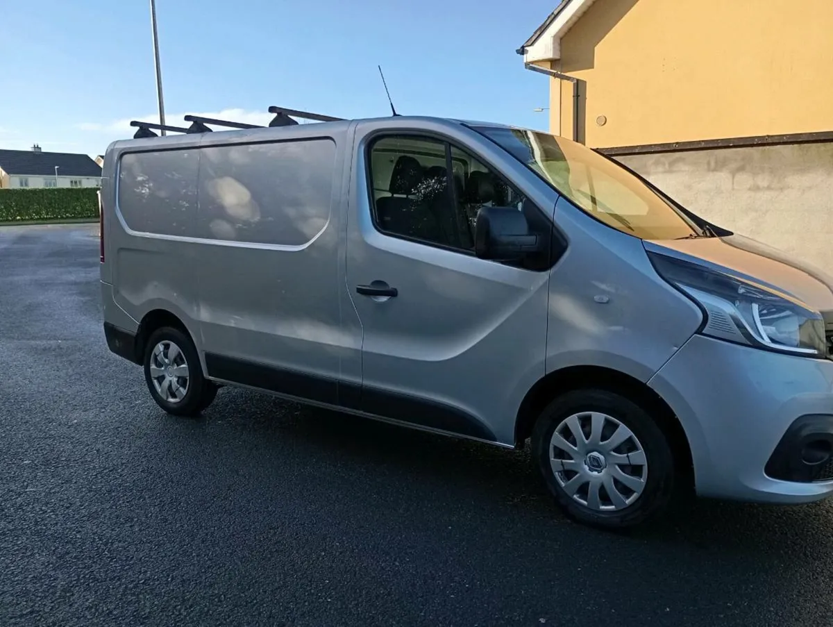 Renault traffic business 181 - Image 2