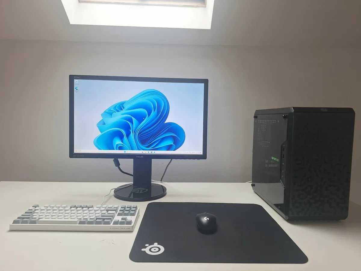 Complete Gaming PC Setup - Free Delivery - Image 1