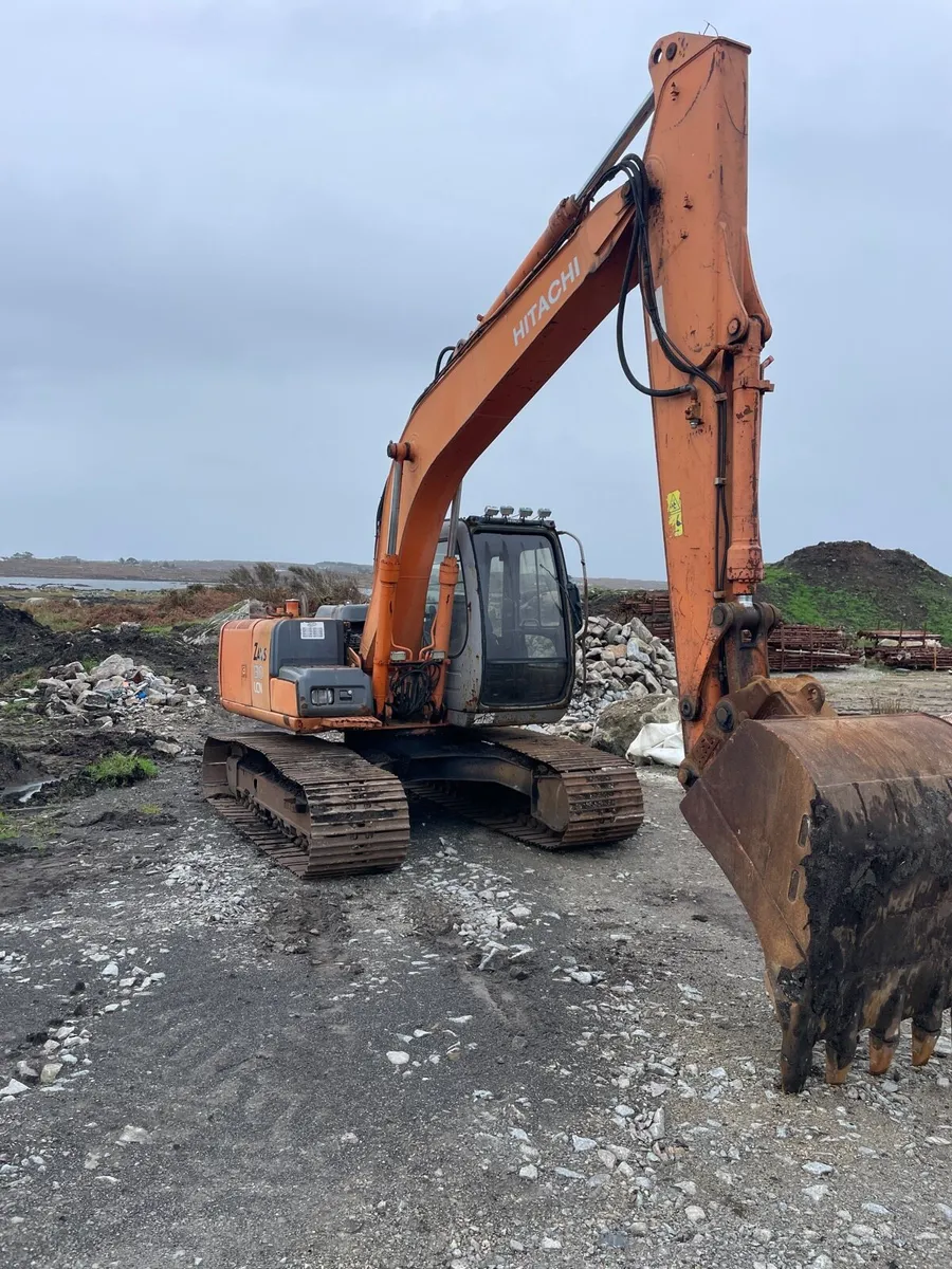 Hitachi 130 - Image 2
