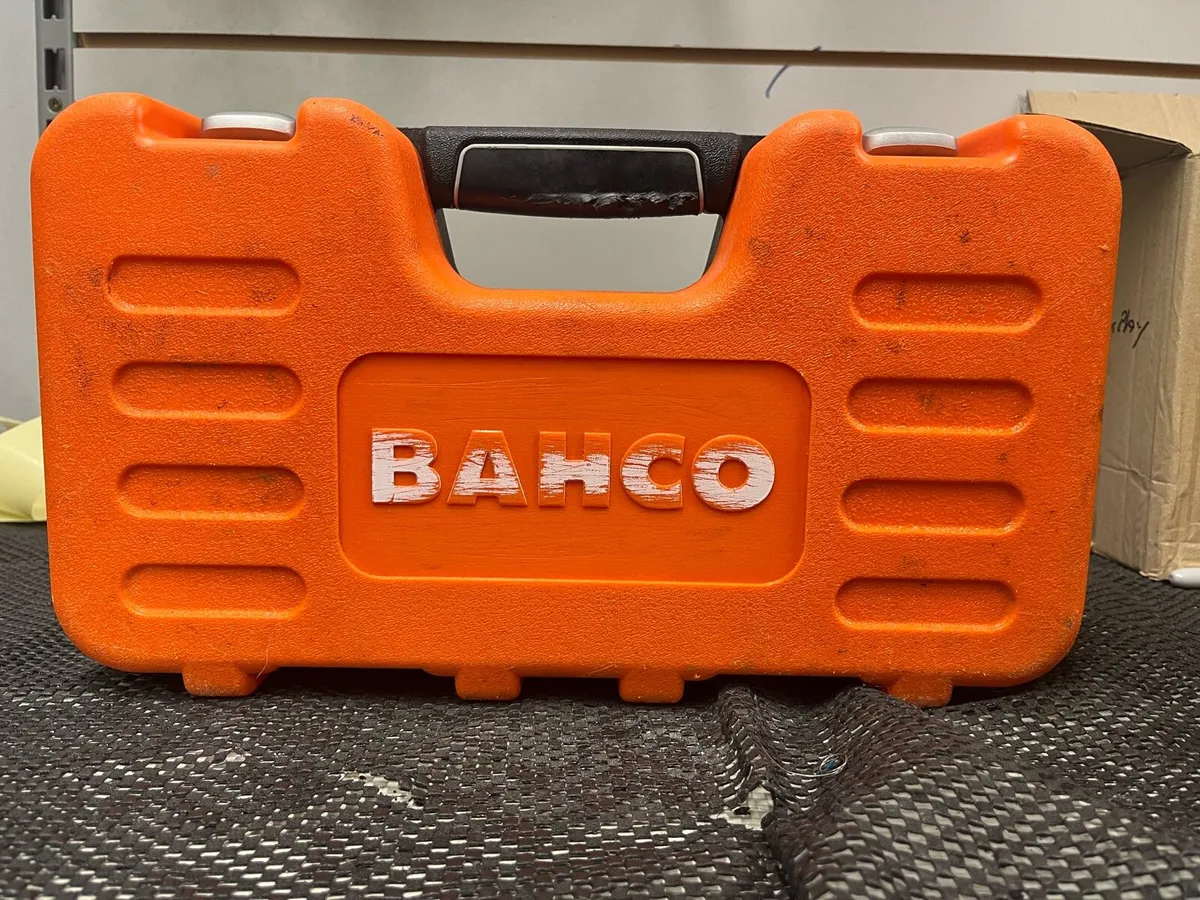 Bacho Socket Set - Image 1