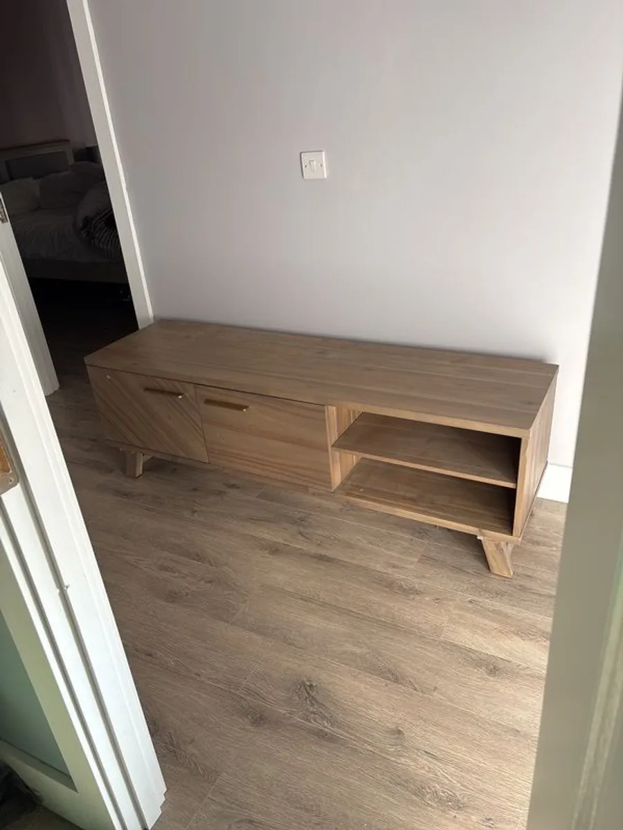 large tv unit - Image 2