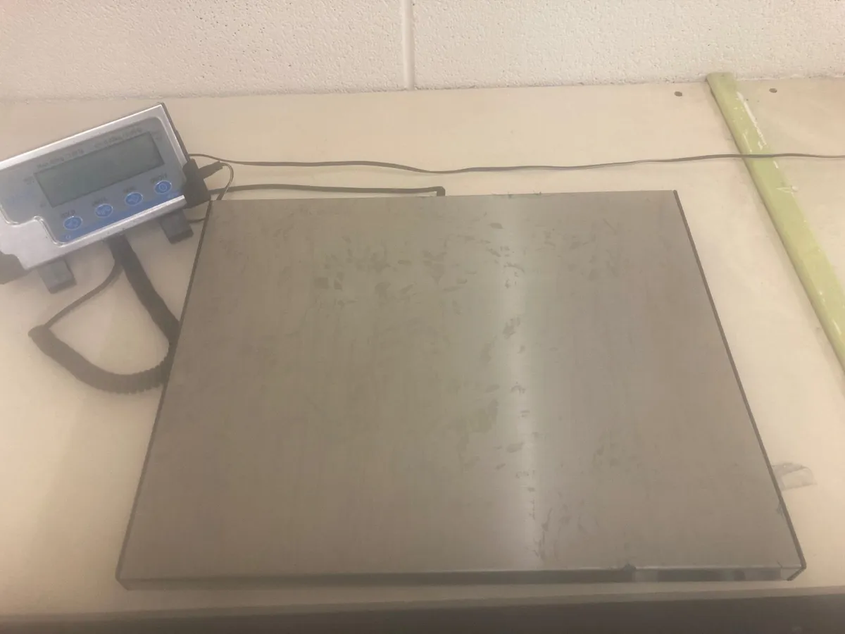 Electronic weighing scales - Image 3