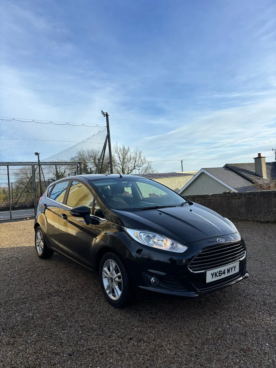 2014 Ford fiesta - Image 1