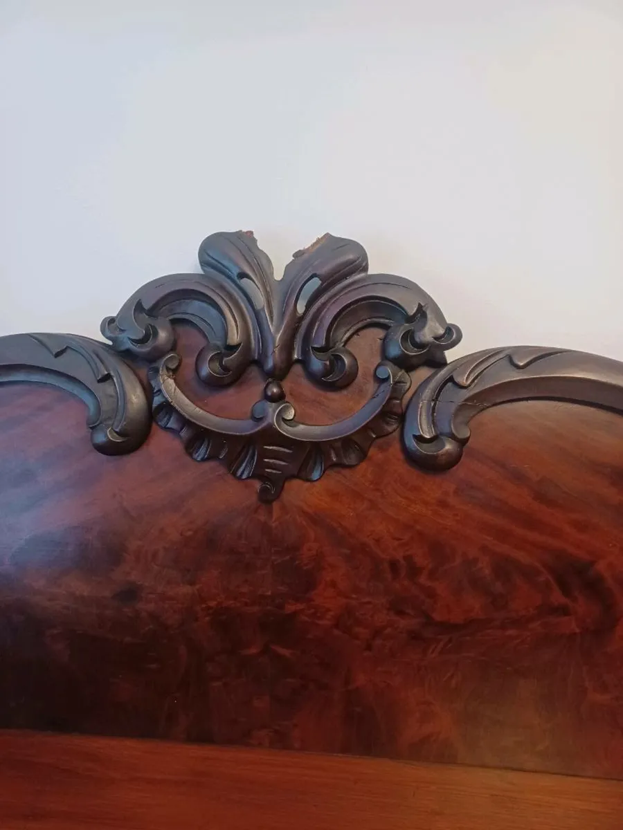 Side board - Image 2