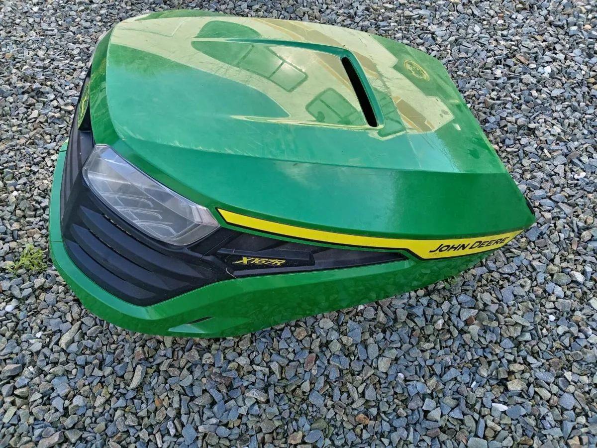John Deere Mower Bonnet - Image 2