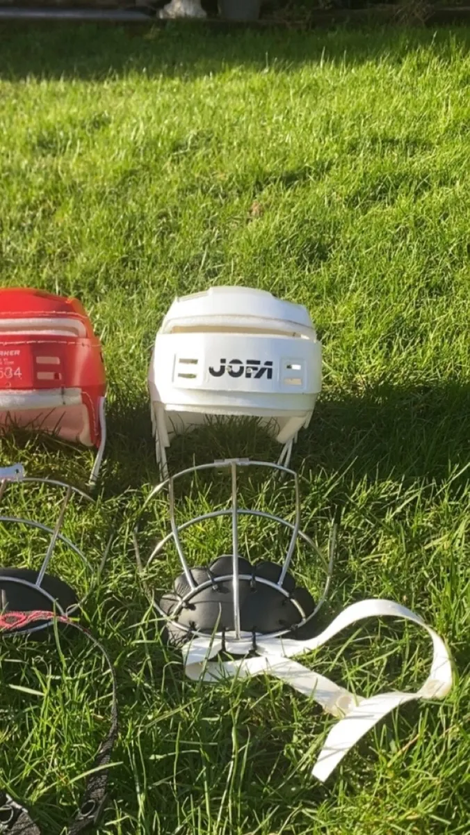 Old style hurling helmet (looking for swaps) - Image 4